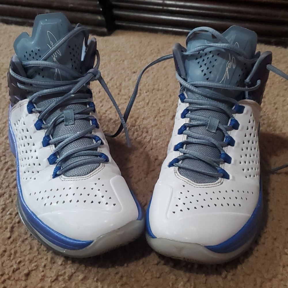 Jordan Mello m11